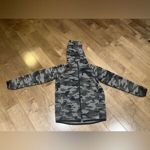🎉BUNDLE 10 for $30🎉 GAP Kids Camo Hoodie - Black and Gray